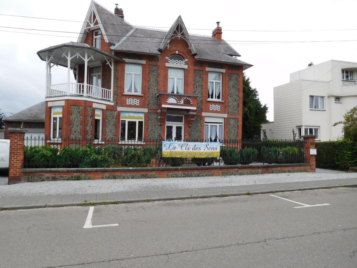 La Cle Des Sens Bed & Breakfast Le Faubourg Bagian luar foto