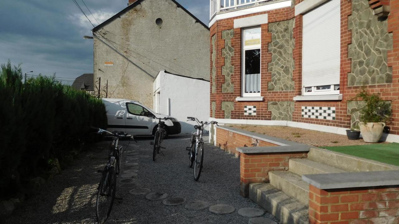 La Cle Des Sens Bed & Breakfast Le Faubourg Bagian luar foto