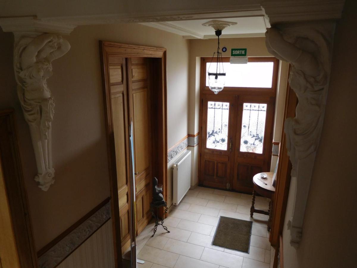 La Cle Des Sens Bed & Breakfast Le Faubourg Bagian luar foto